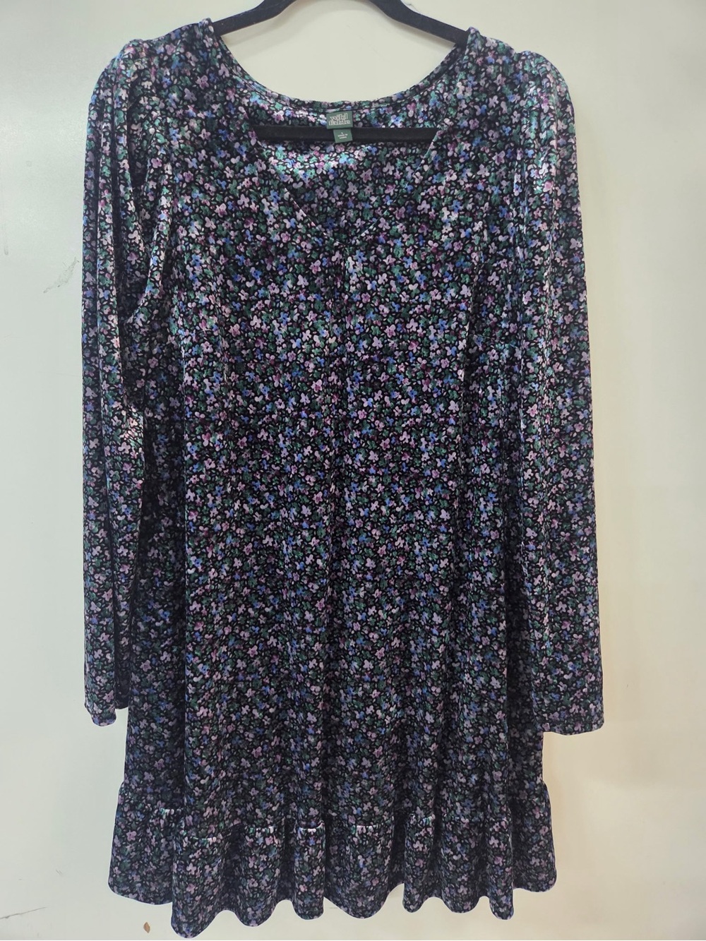 wild fable Black Floral Long-Sleeve Velvet Dress